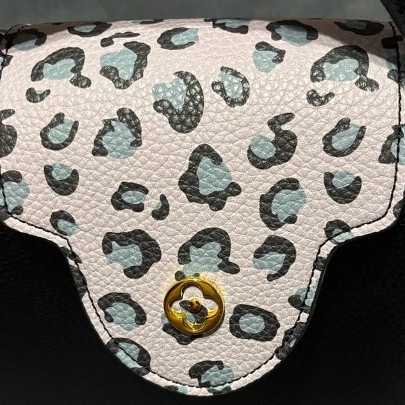 Louis Vuitton Black and Pink Leopard Shoulder Bag - Picture 2 of 6